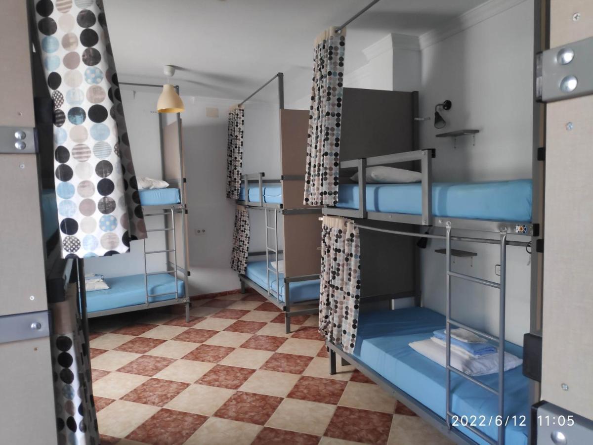 Hostel Triana Backpackers Seville Room photo